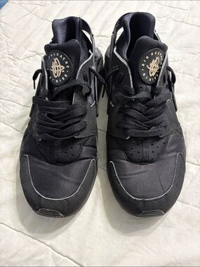 Nike Black Men's Air Huarache Sneakers